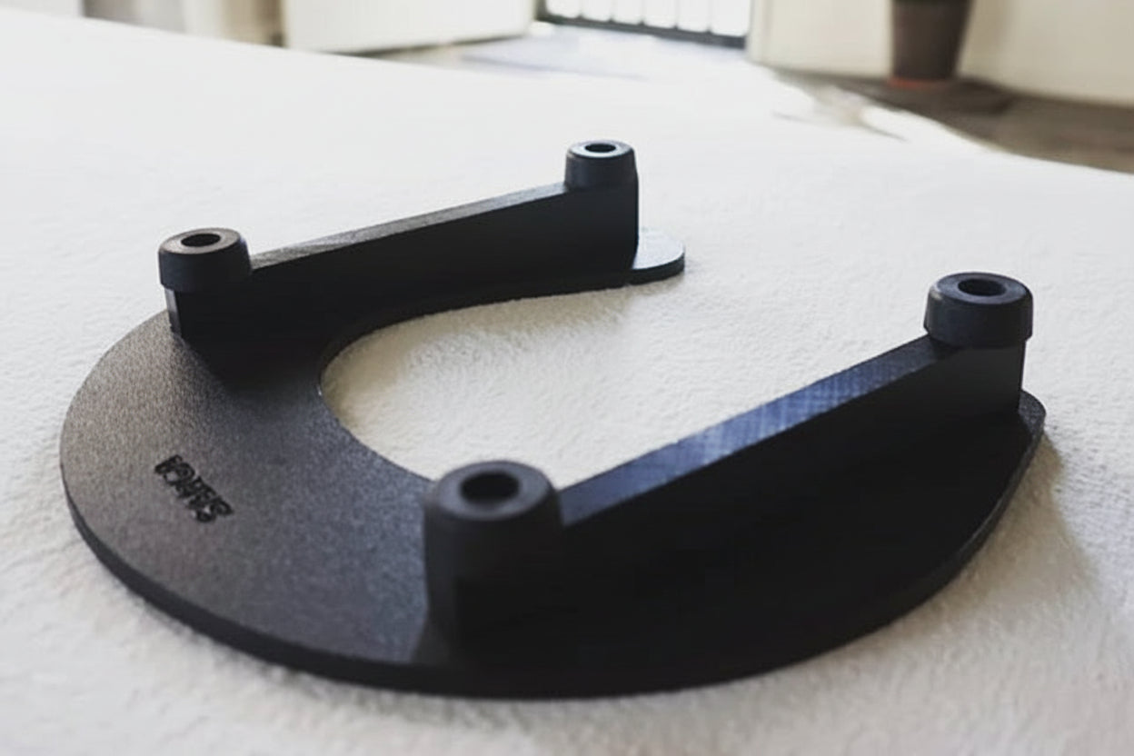 La plateforme d'appui-tête Sarga pour le travail corporel au sol.